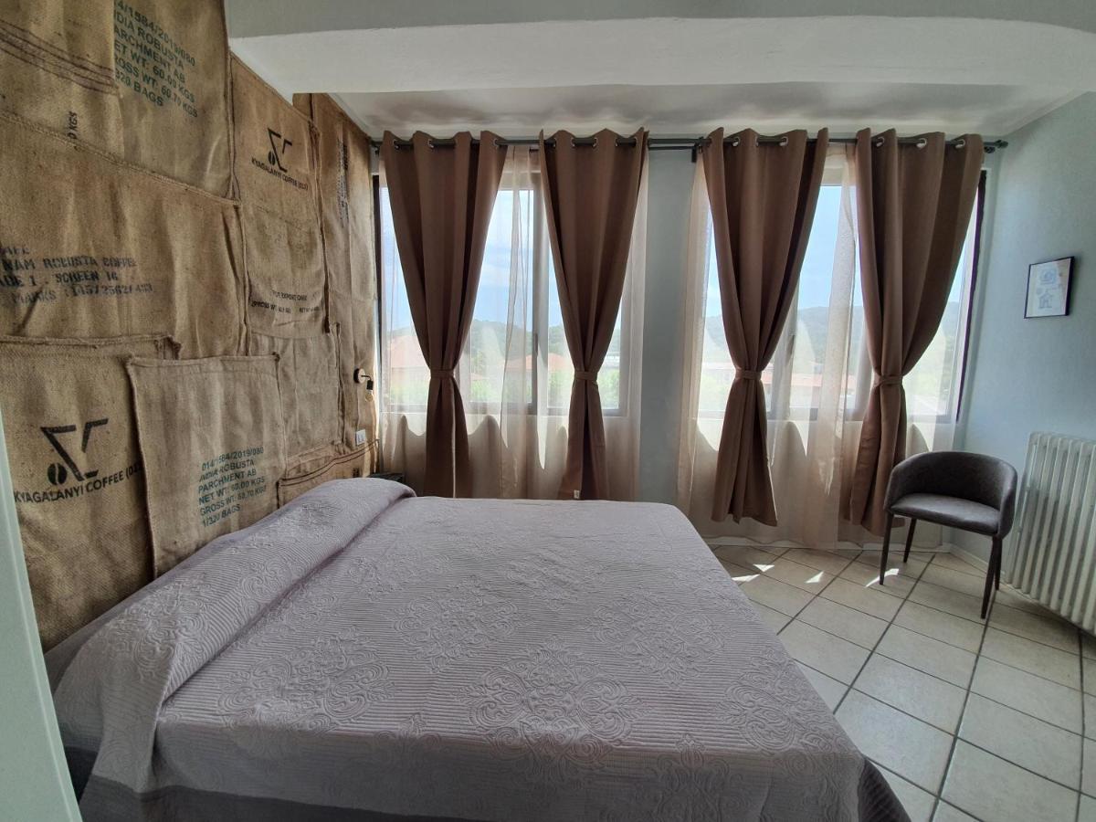 1928 Guest House Pogno Bagian luar foto